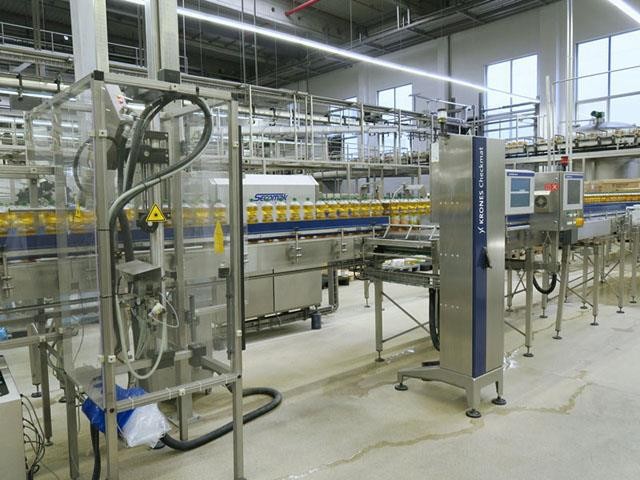 Linea di imbottigliamento PET Krones 24.000 bph Usata 3
