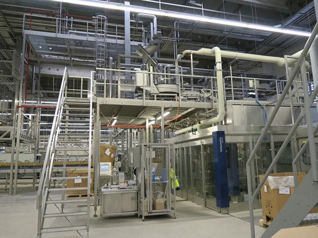 Linea di imbottigliamento PET Krones 24.000 bph Usata 20