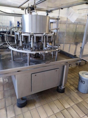 Used rinser Melegari 3.000 bph 4