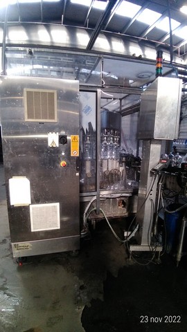 Riempitrice Bertolaso PET bottles 3.500 bph Usata