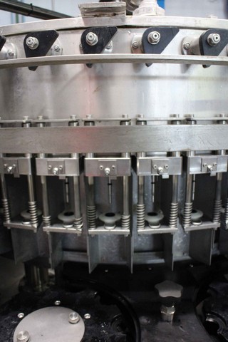 Riempitrice Cobert Suprema 60 isobarica 7.000 bph Usata 3