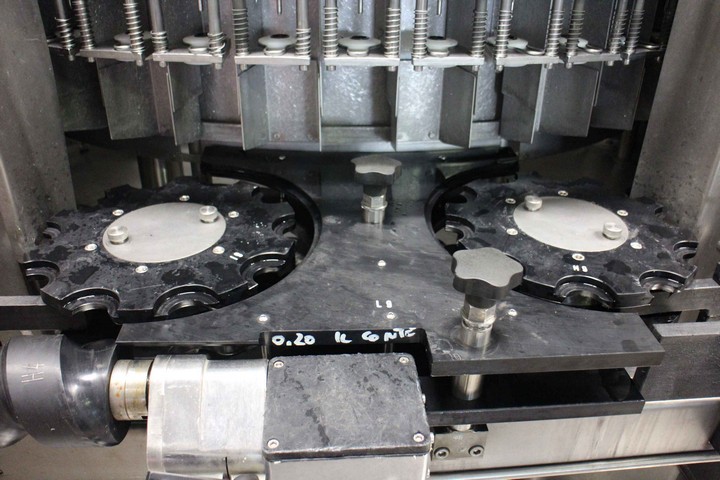 Riempitrice Cobert Suprema 60 isobarica 7.000 bph Usata 4