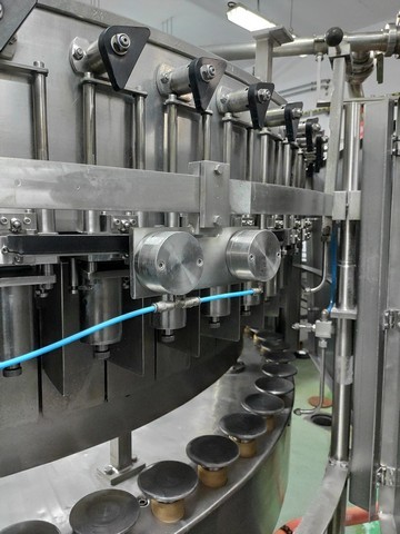 Used filler Cobert isobaric 6.000 bph 9