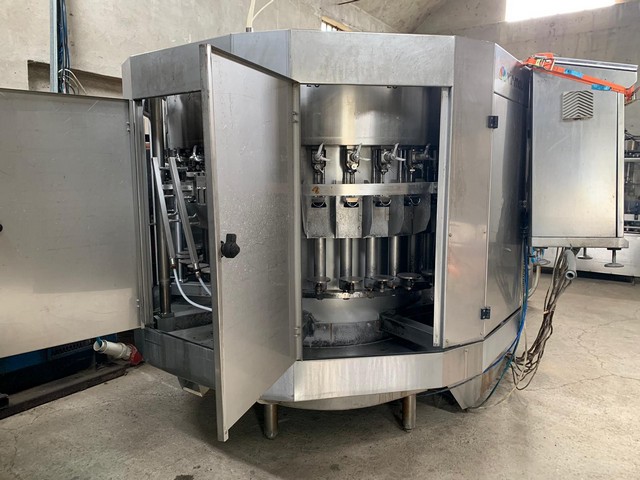 Used filler Vir Mauri Mutina isobaric 5.000 bph 7