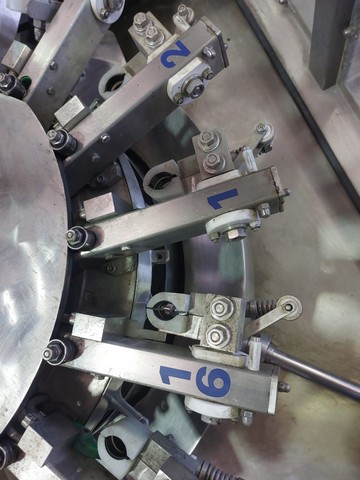 Used rinser Alfatek 3.300 bph 13