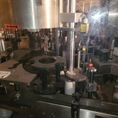 Used labeller Newtec 6.500 bph 2