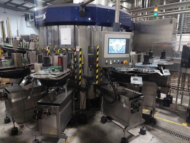 Used labeller Makro Mak 5 adhesive 24.000 bph 3