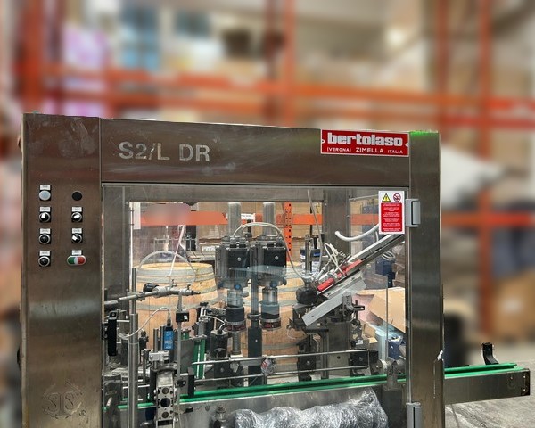 Etichettatrice STS 1.500 bph Usata 2