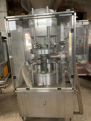 Used capper Delta 406 Bertolaso 9.000 bph 6