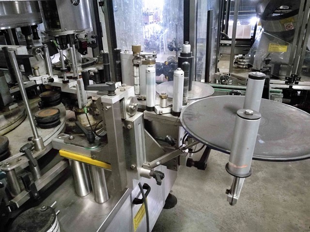 Used labeller Cavagnino&Gatti 16t.4s.4e adhesive 3