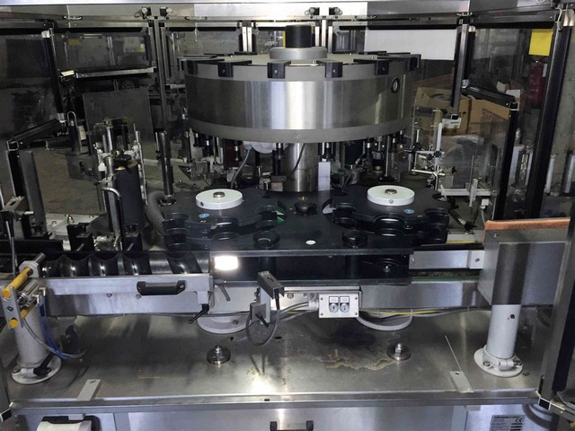 Used labeller Cavagnino&Gatti 16t.4s.4e adhesive 8