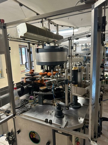Used labeller Cavagnino&Gatti 2.500 bph 9