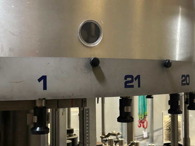 Used labeller Cavagnino&Gatti 21T adhesive 3