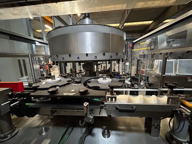 Used labeller Cavagnino&Gatti 21T adhesive 10