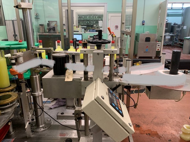 Used labeller Cosmopack 4.000 bph 3