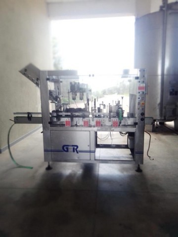 Etichettatrice Gierre adhesive 2.000 bph Usata