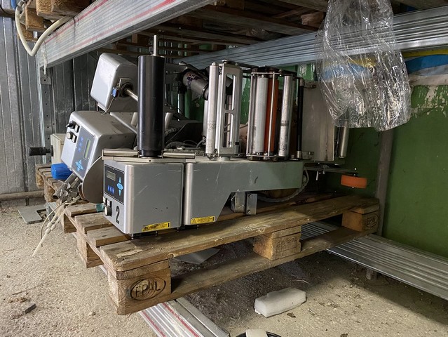 Used labeller Kosme adhesive 8.000 bph 6