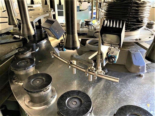 Used labeller Kube adhesive 18.000 bph 4