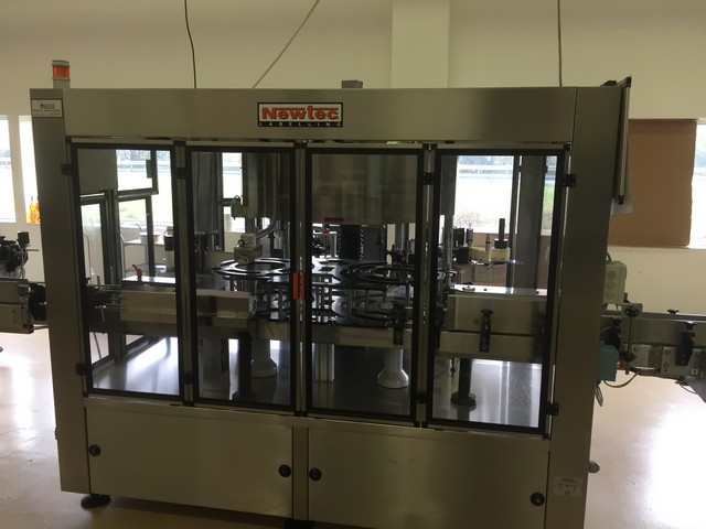 Used labeller Newtec adhesive 3.500 bph 3