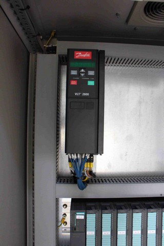 Used labeller P.E. 16T.5S.6E-SL 10