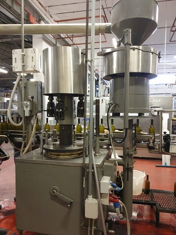 Used capper Bertolaso screw cap 8.000 bph