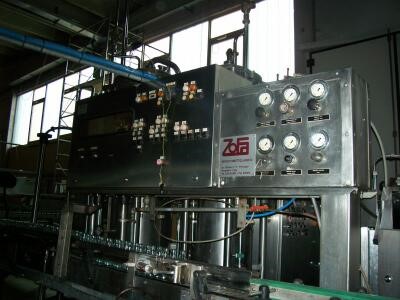 Monoblocco di Riempimento Bertolaso 75.15 Usato 3