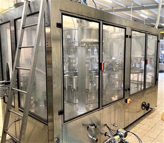 Used filling monoblock 12.12.1 Bertolaso 6