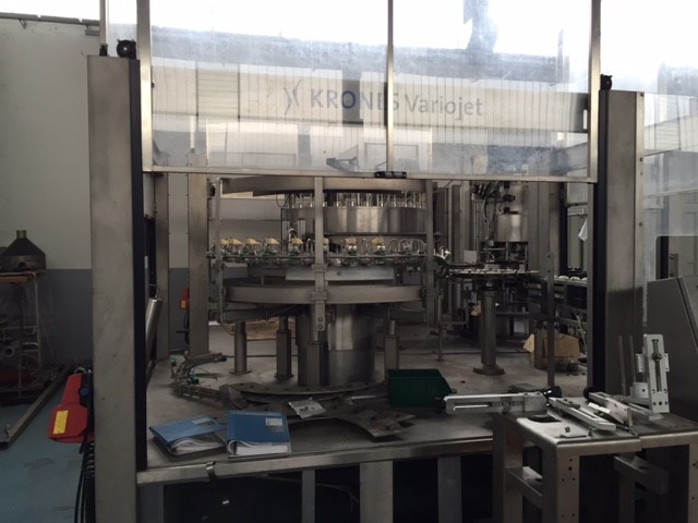 Used filling monoblock Krones vacufill PET 32.32.8 2