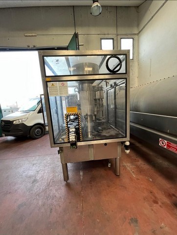 Monoblocco di Riempimento Alafetk 9.9.1 Usato