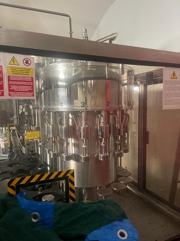 Monoblocco di Riempimento Alfatek 15.1 Usato 12