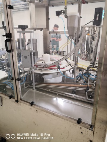 Monoblocco di Riempimento Fill’n Cap Usato