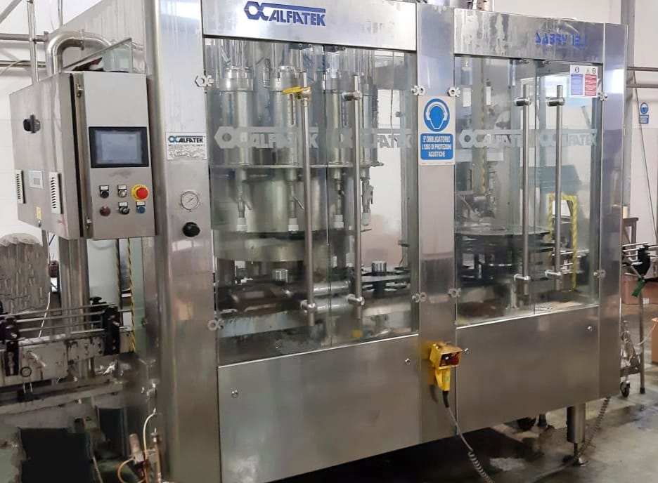 Monoblocco di Riempimento per Olio Alfatek 12.1 Usato 3