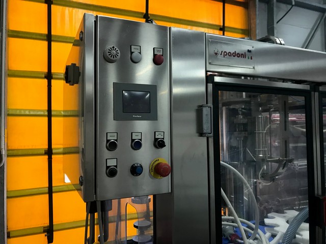 Monoblocco di Riempimento per Birra Spadoni 6.1 Usato 4
