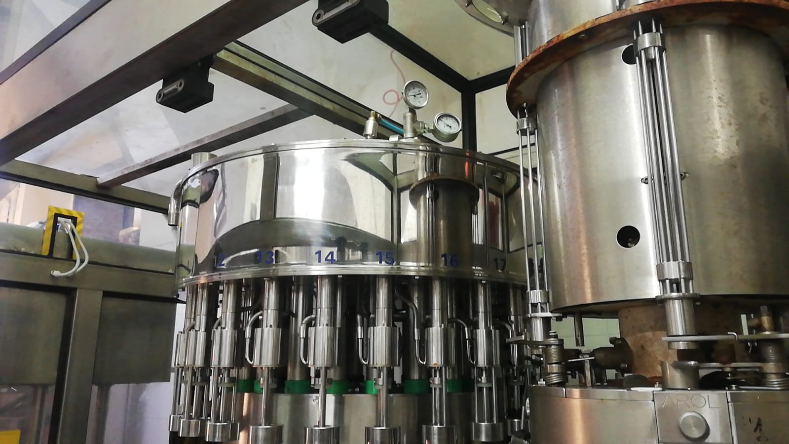 Monoblocco di Riempimento Alfatek 24.4 Usato 11