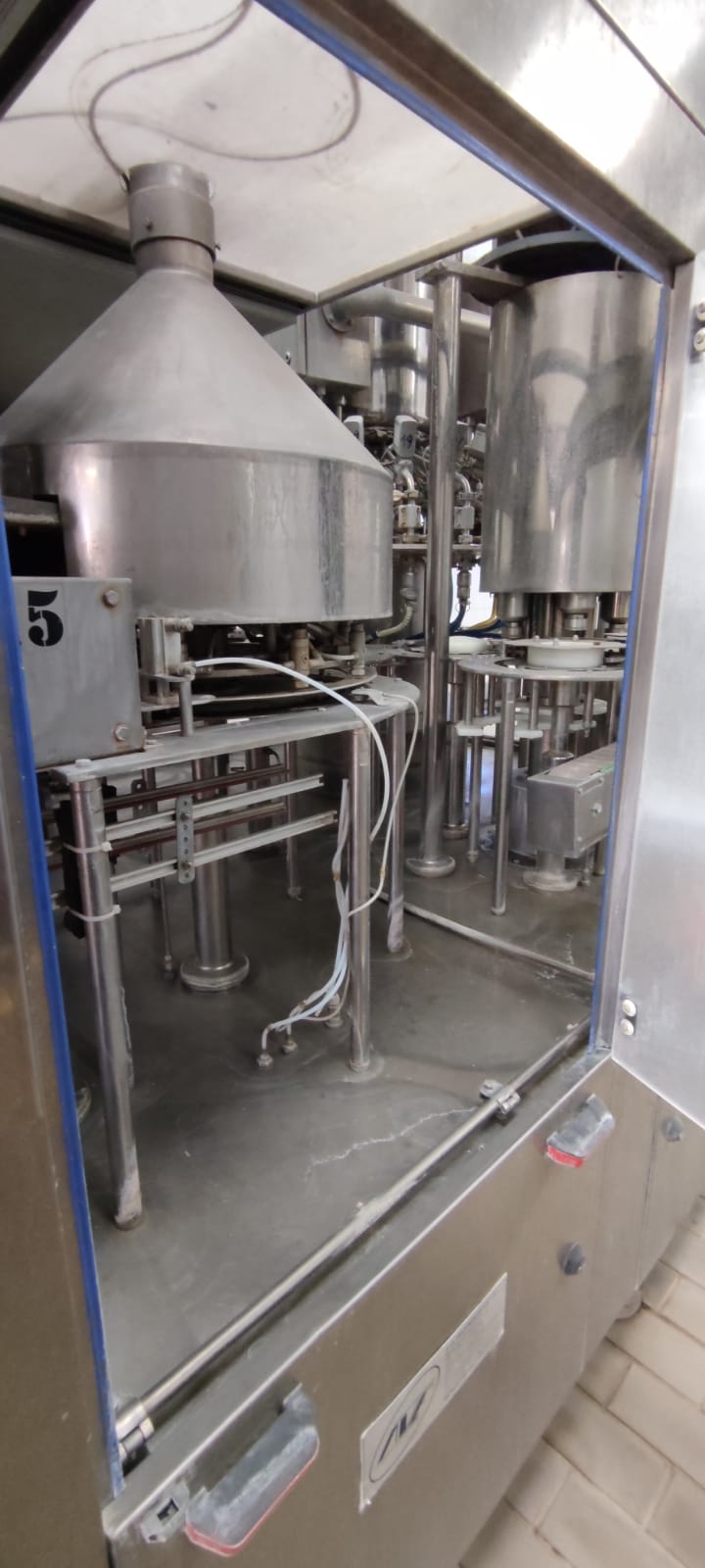 Used filling monoblock Ave – Milk PET 3