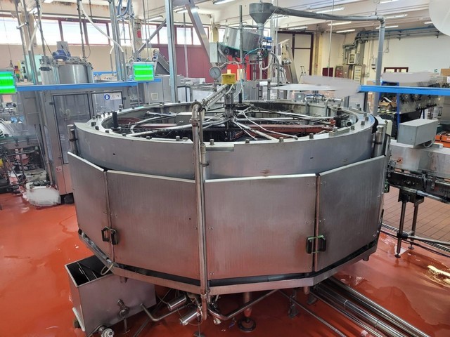 Monoblocco di Riempimento Cortellazzi 70.10 isobarico Usato