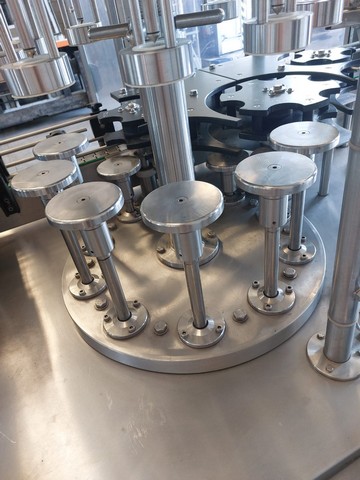 Used filling monoblock Enoberg 8.10.1 12
