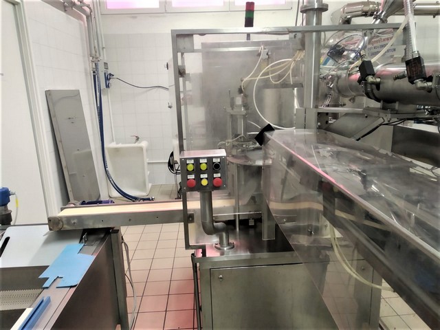 Monoblocco di Riempimento Gualpack doypak Usato 4