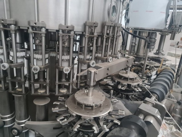 Monoblocco di Riempimento MBF 30.24.4 Usato 10