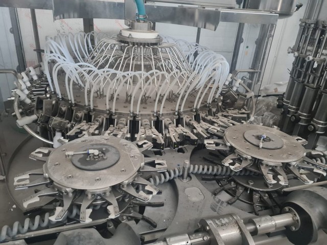 Monoblocco di Riempimento MBF 30.24.4 Usato 6