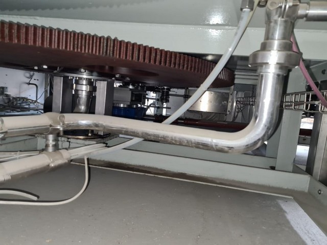 Monoblocco di Riempimento MBF 44.8 Usato 11