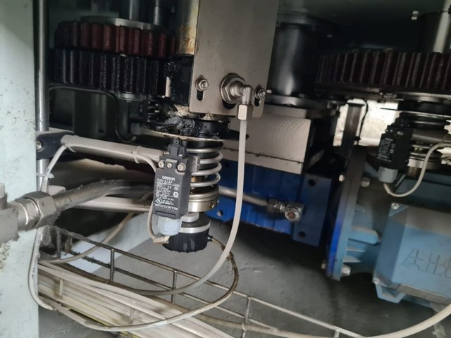 Monoblocco di Riempimento MBF 44.8 Usato 6