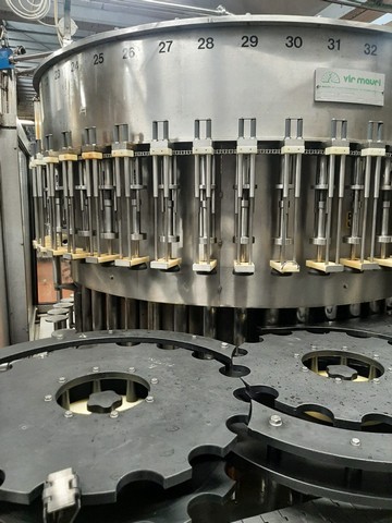Monoblocco di Riempimento Vir Mauri 24.48.6.6 Usato 19