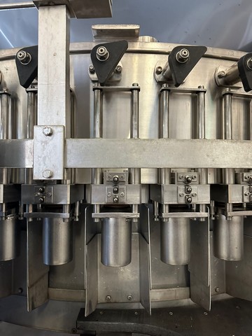 Used filling monoblock Bertolaso isobaric 48.8 2