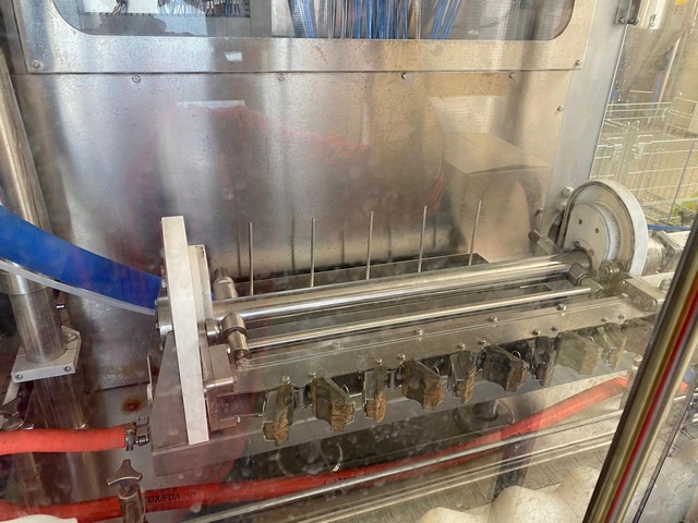 Used filling monoblock isobaric Axtra 4