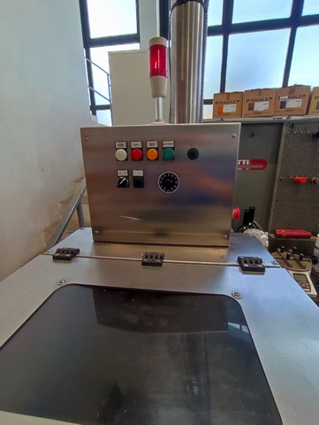 Used Caps Elevator CTECH Screw Caps 6