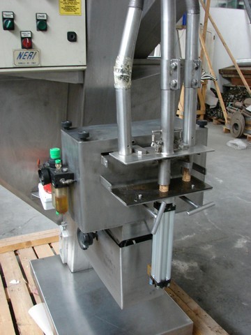 Used Caps Elevator Neri
