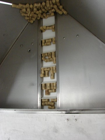 Elevatore tappi Canelli Neri Usato