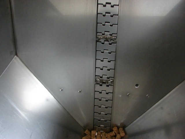 Used Caps Elevator Neri 6