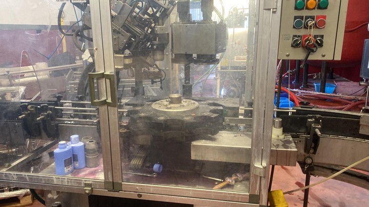 Capsulatrice Robino&Galandrino 3.000 bph Usata